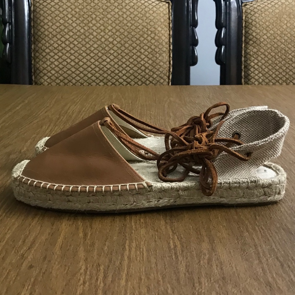 SOLUDOS TAN LEATHER PLATFORM GLADIATOR SANDAL